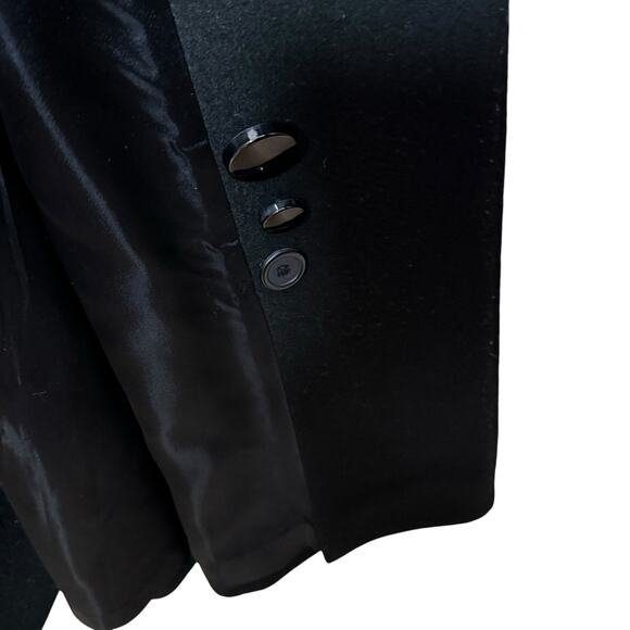 Vtg Halston Lifestyle Size 12P Black 100% Wool Velvet Trimmed Made in USA Coat - Picture 7 of 10